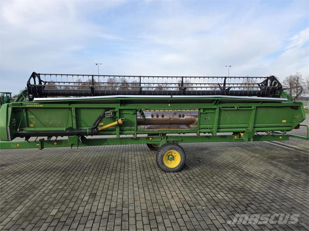 John Deere S690 Mejetærskere