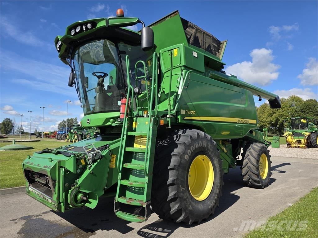 John Deere T670 Mejetærskere
