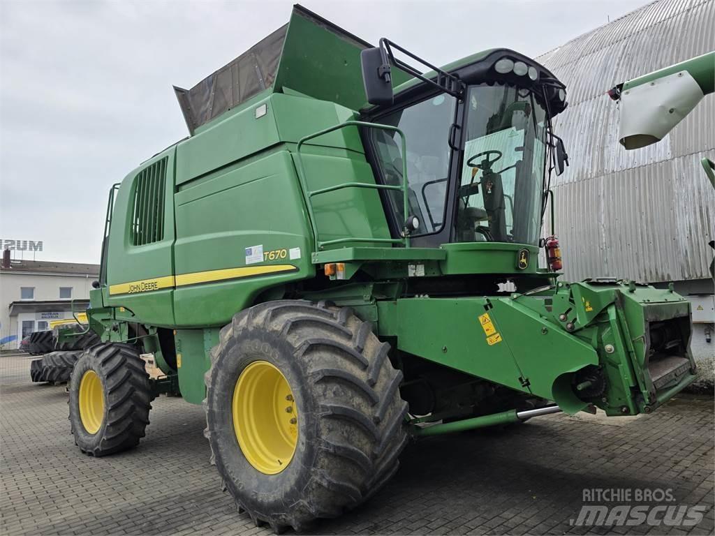John Deere T670 Mejetærskere