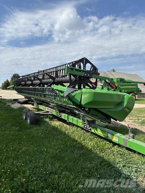 John Deere T670 Mejetærskere
