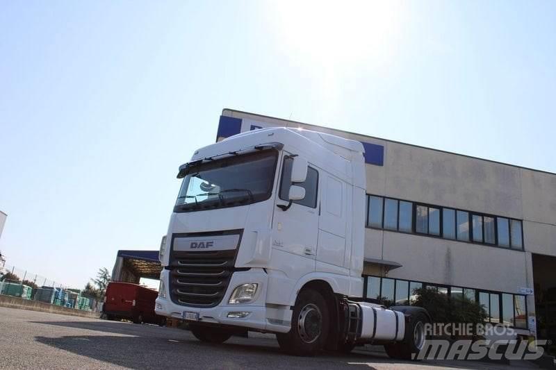DAF XF 460 FT 24DT Trækkere