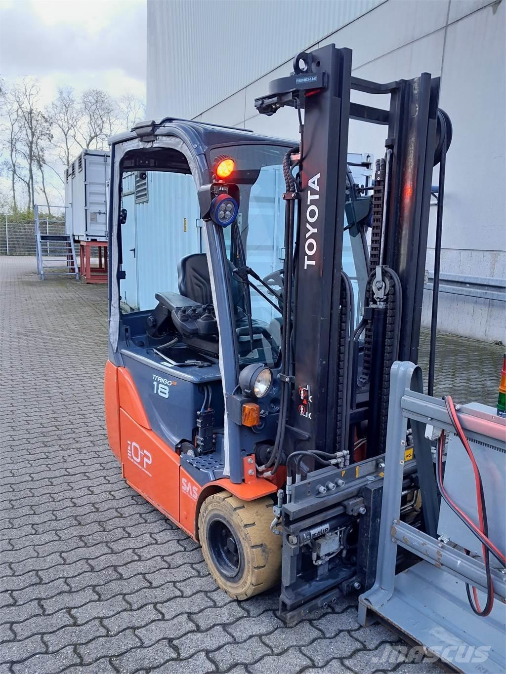 Toyota 8FBEKT18 El gaffeltrucks
