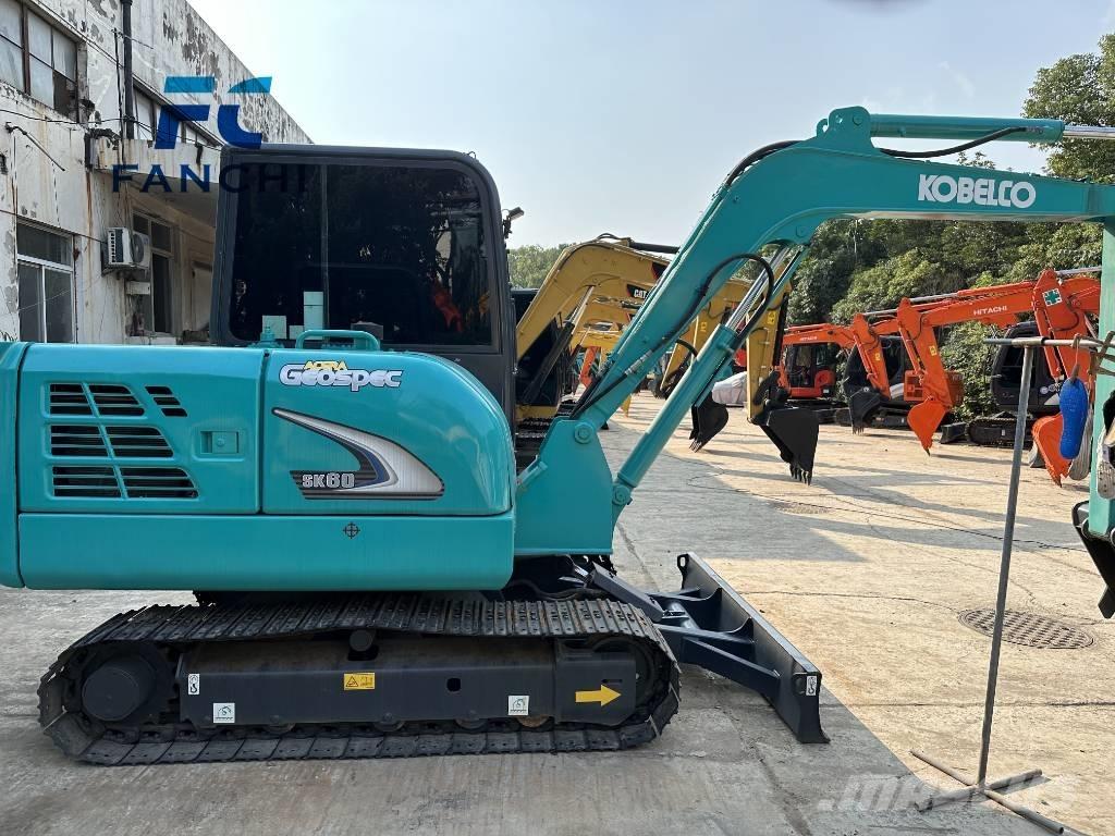 Kobelco SK 60 Gravemaskiner på larvebånd