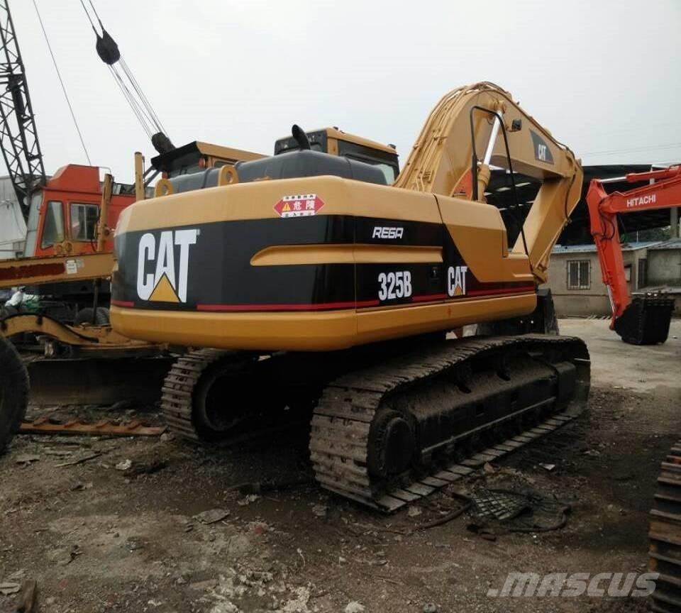 CAT 325 B L Gravemaskiner på larvebånd