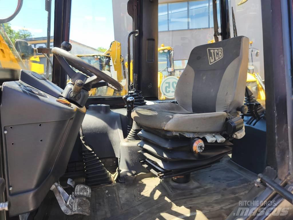 JCB 2 CX Rendegravere