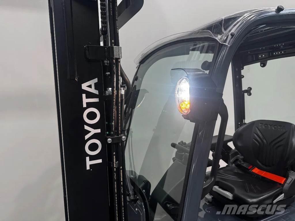Toyota 8 FBM 20 T El gaffeltrucks
