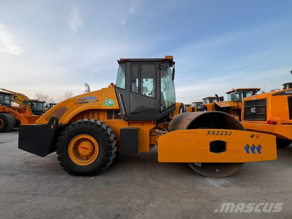 XCMG XS 223 J Enkelt tromle