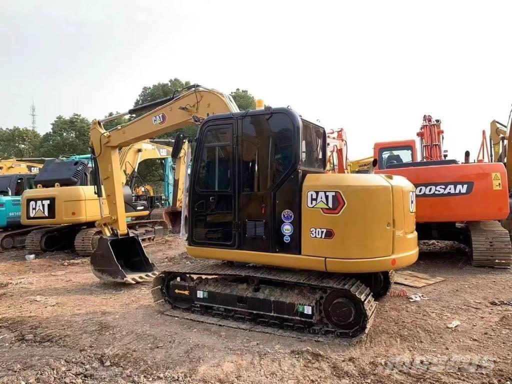 CAT 307 Minigravemaskiner
