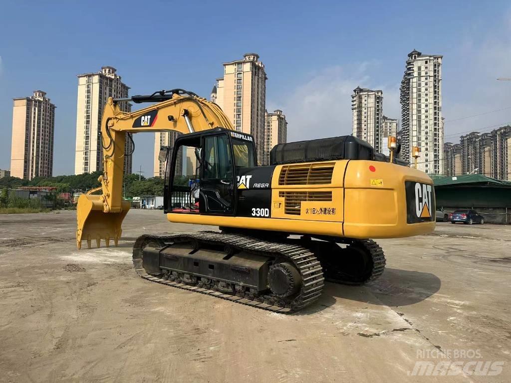 CAT 330 D Gravemaskiner på larvebånd