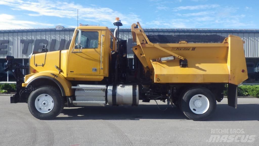 Western Star 4900 FA Sneskovle og -plove