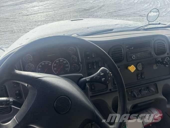 Freightliner M2-112 Fast kasse