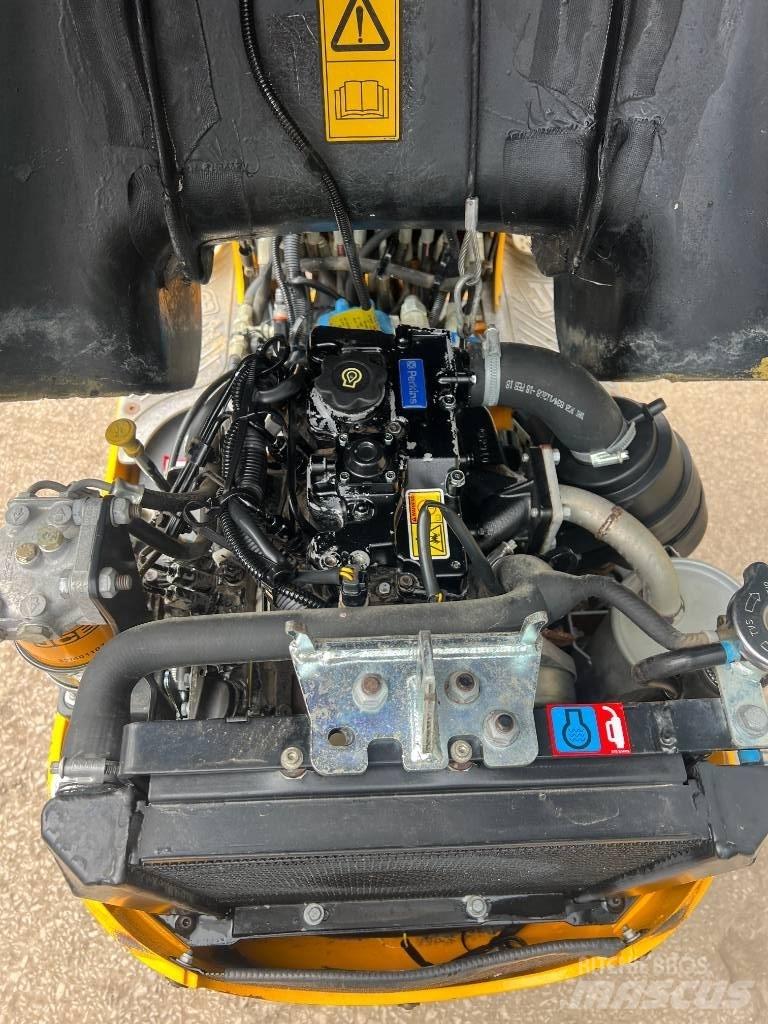 JCB 8008 CTS Minigravemaskiner