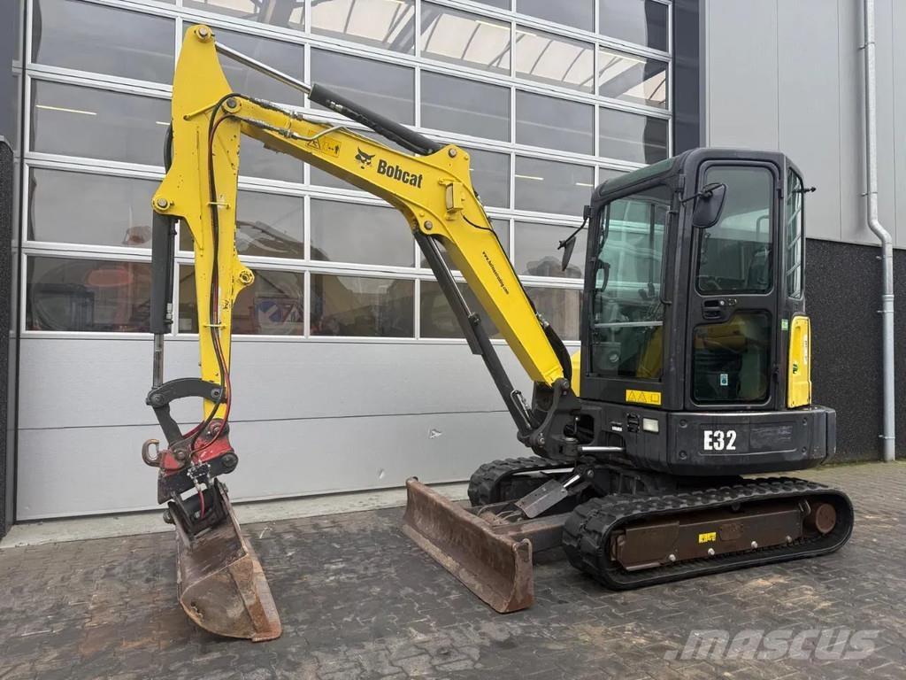 Bobcat E32 Minigravemaskiner