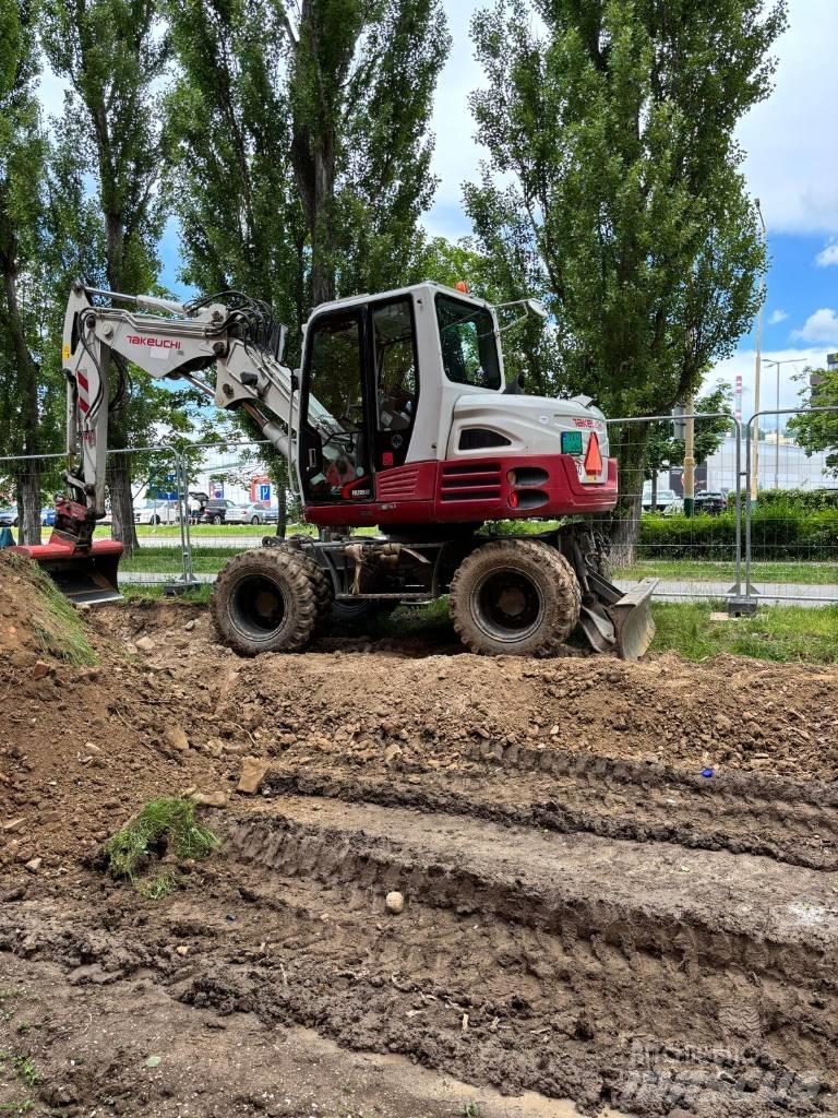 Takeuchi TB295W Gravemaskiner på hjul
