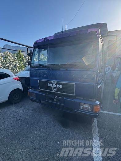 MAN BISARCA 3 AUTO Autotransportere / Knæklad