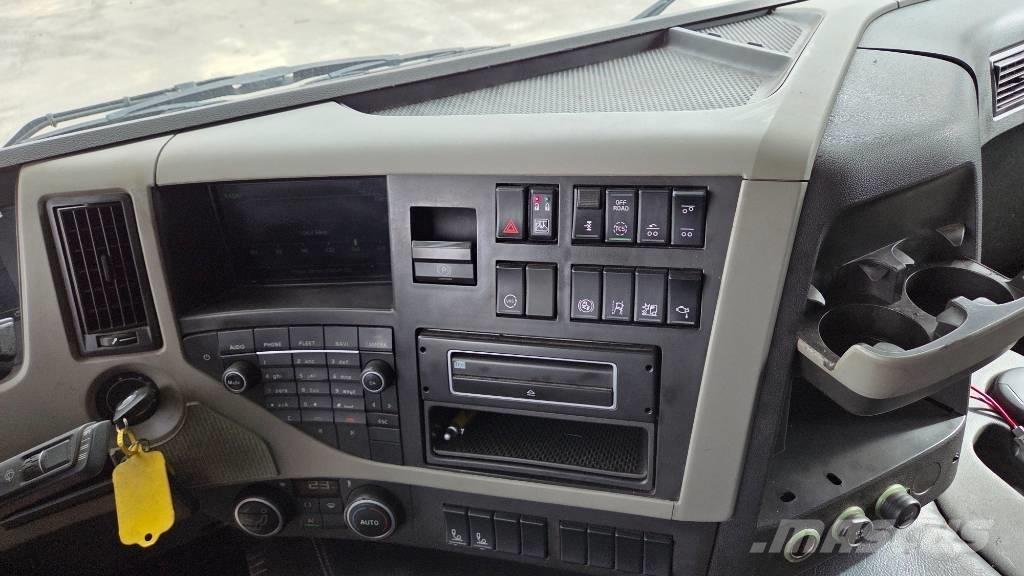 Volvo FM460 6X2*4 Kroghejs