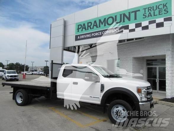 Ford F550 Lastbil med lad/Flatbed