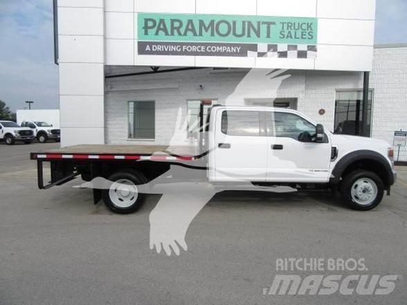 Ford F550 Lastbil med lad/Flatbed