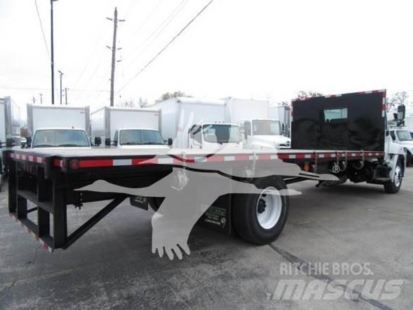 Hino L7 Lastbil med lad/Flatbed