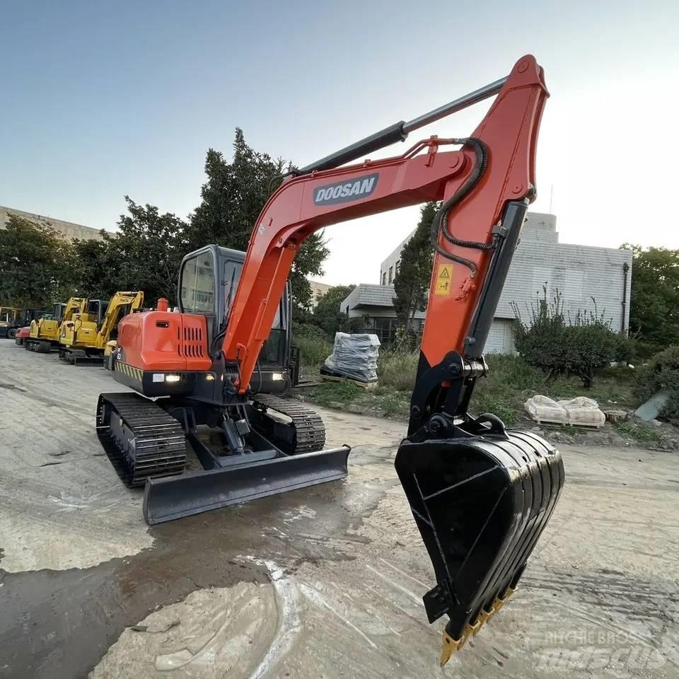 Doosan DX 60 Minigravemaskiner