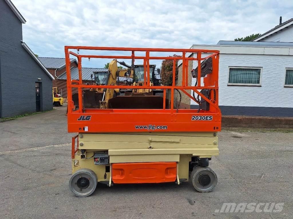 JLG 2030 ES Saxlifte