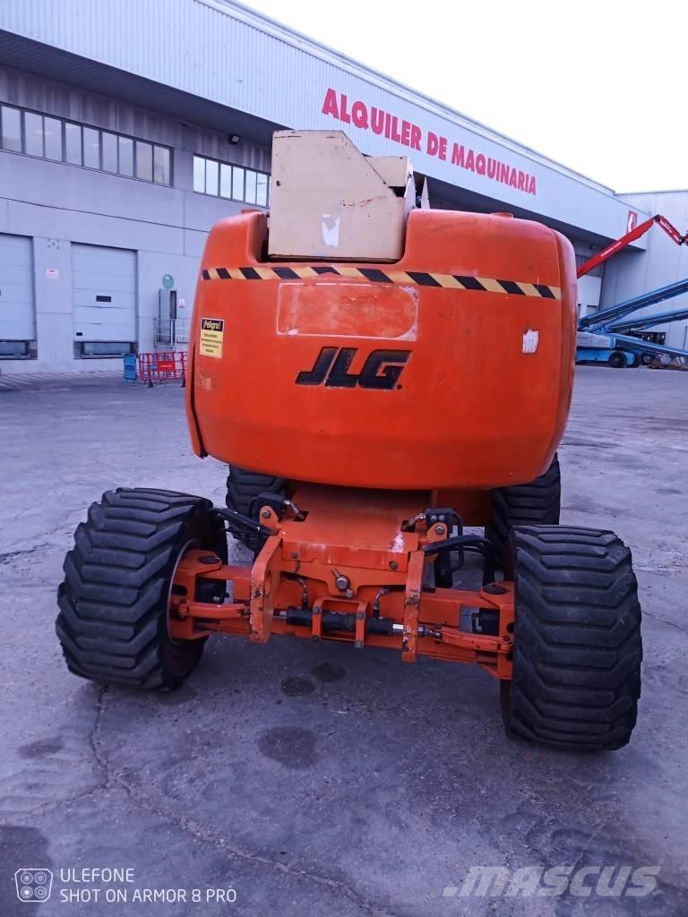 JLG 450 AJS II Bomlifte med knækarm