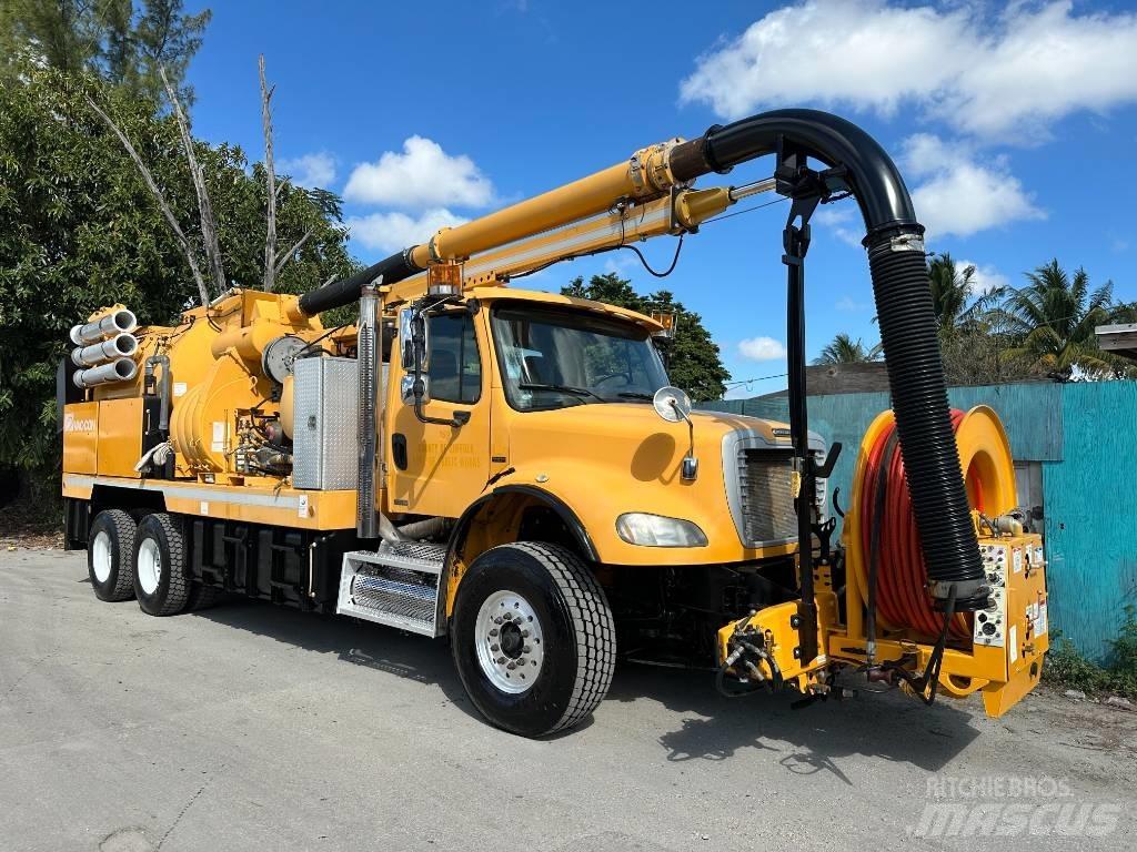 Freightliner M2 Slamsuger
