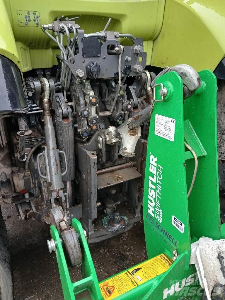 CLAAS ARION 630 Traktorer