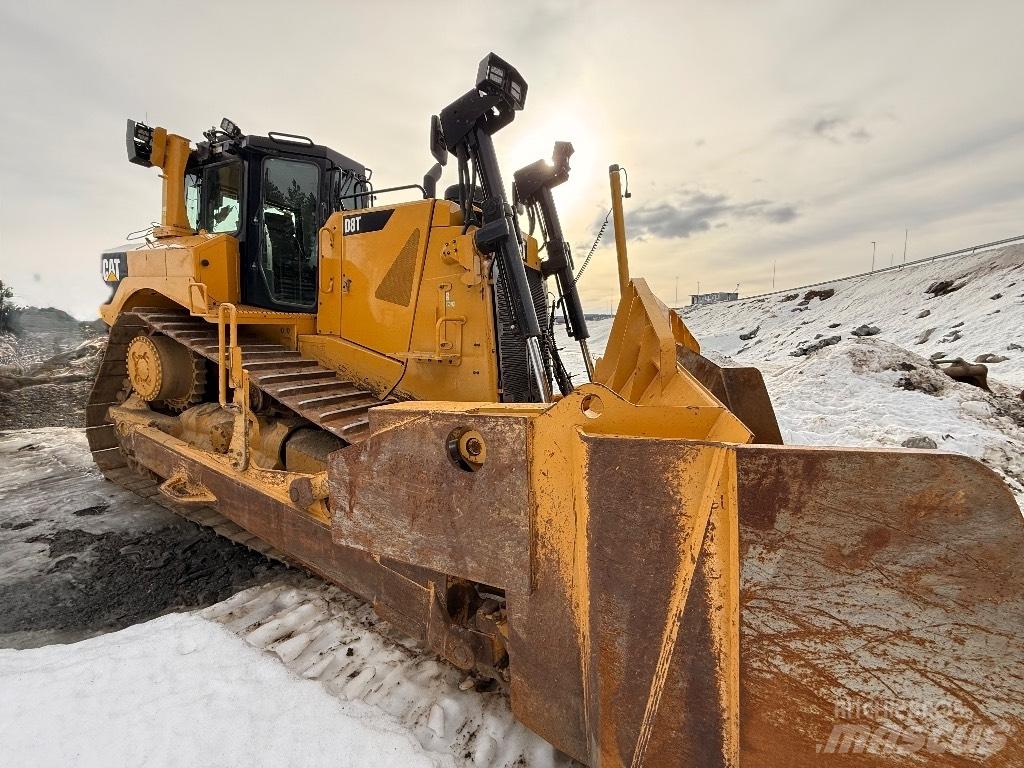 CAT D8T Bulldozer på larvebånd