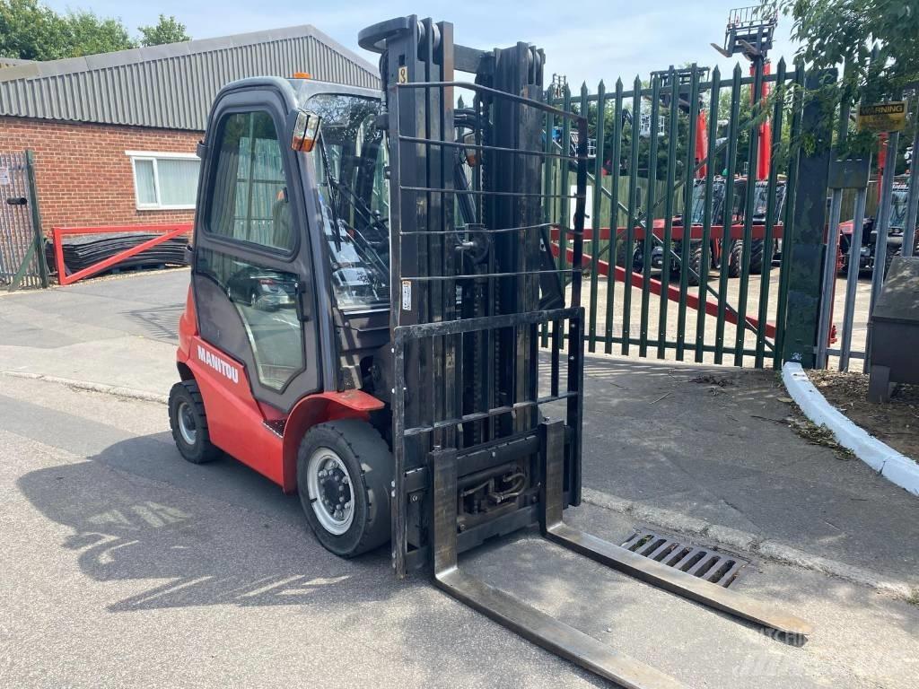 Manitou Mi25D Diesel gaffeltrucks