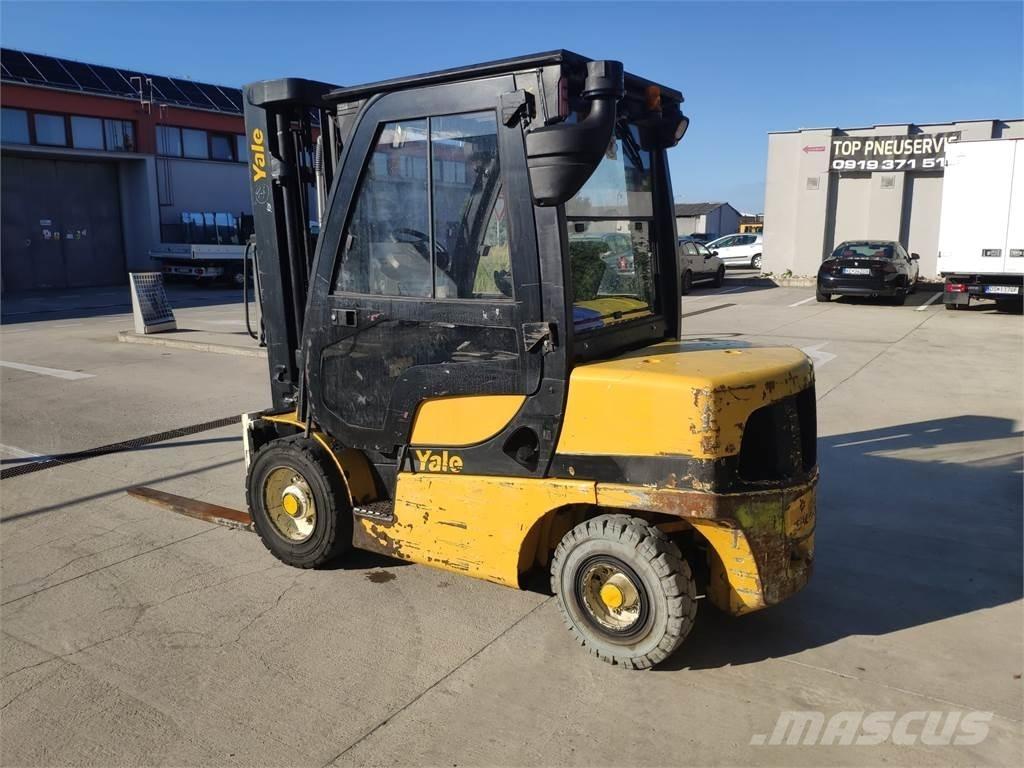 Yale GDP35VX Diesel gaffeltrucks