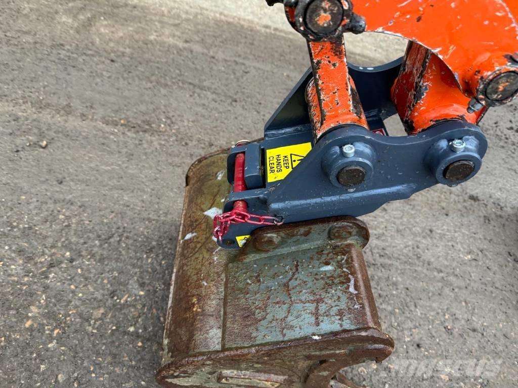 Hitachi ZX19U-5A Minigravemaskiner