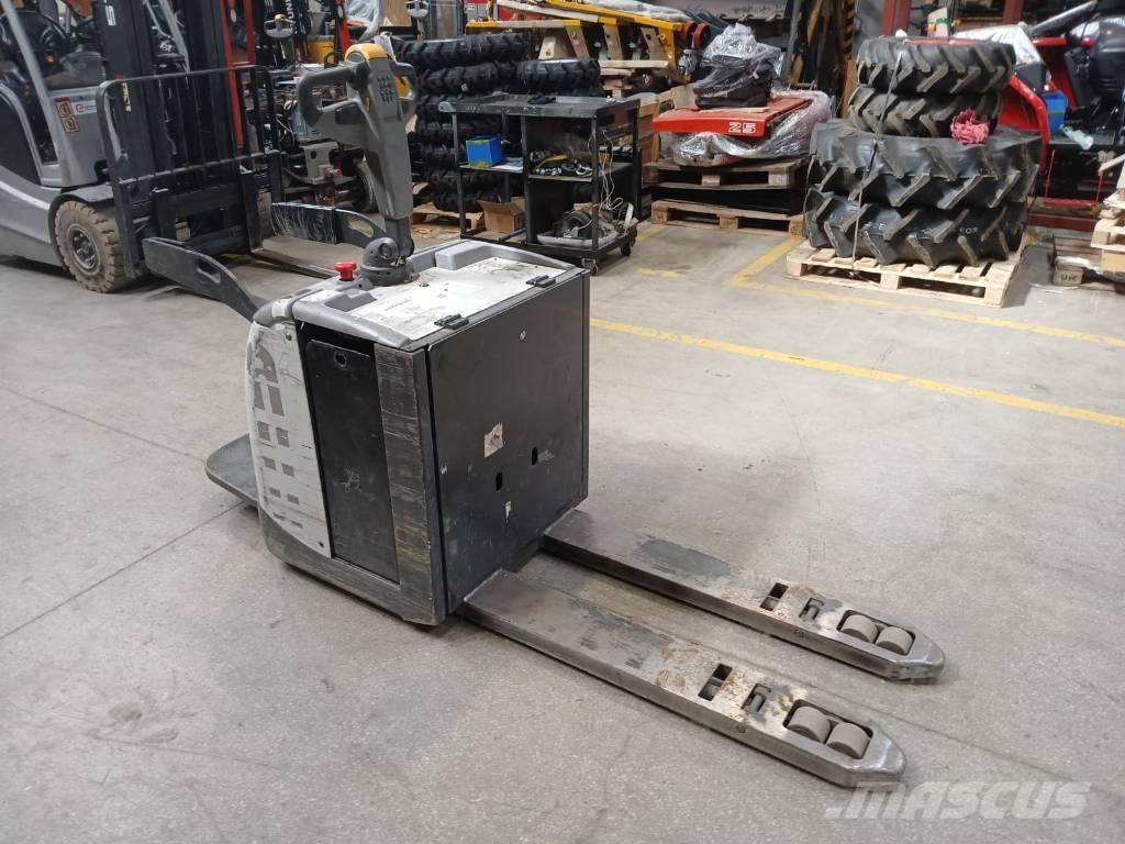 UniCarriers PLP 200 El-palleløftere med platform