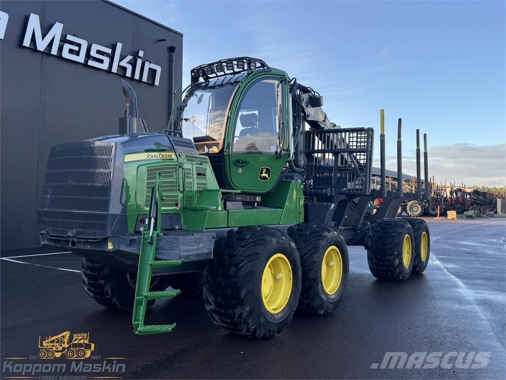 John Deere 1210G Udkørselsmaskiner