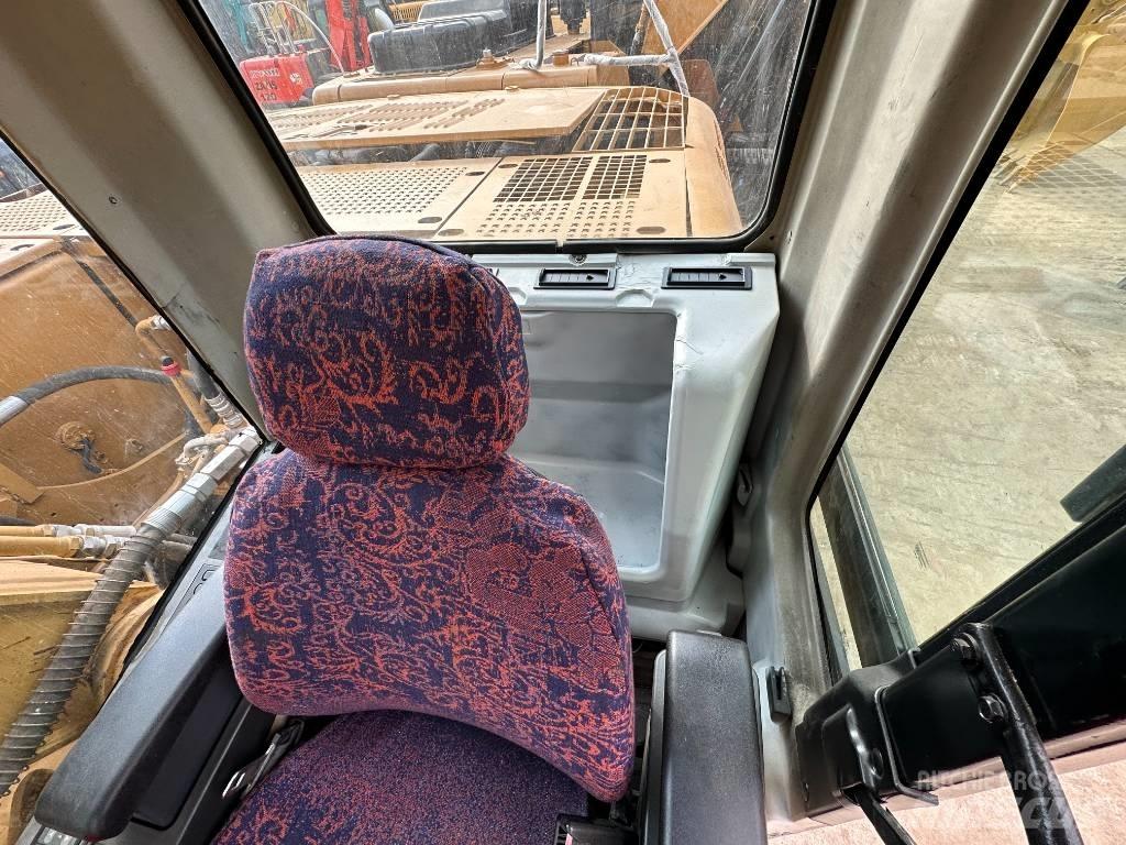 CAT 320 C L Gravemaskiner på larvebånd