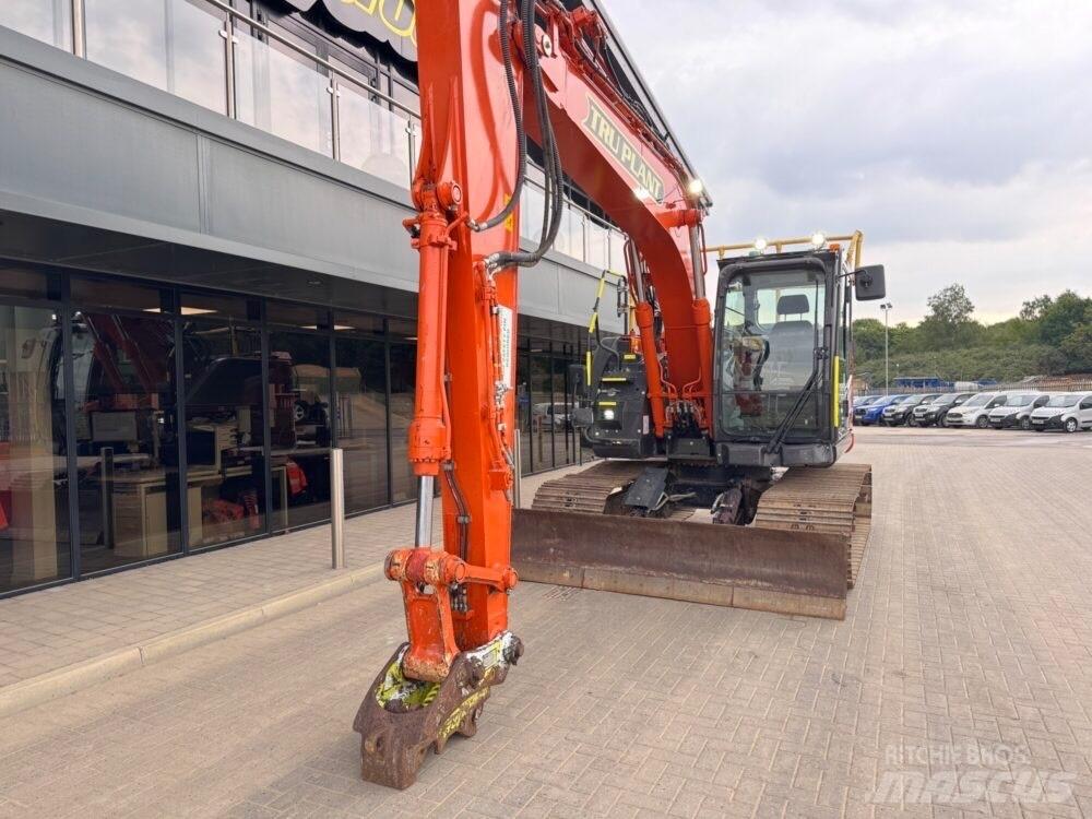 Hitachi ZX135USBL-7 Gravemaskiner på larvebånd