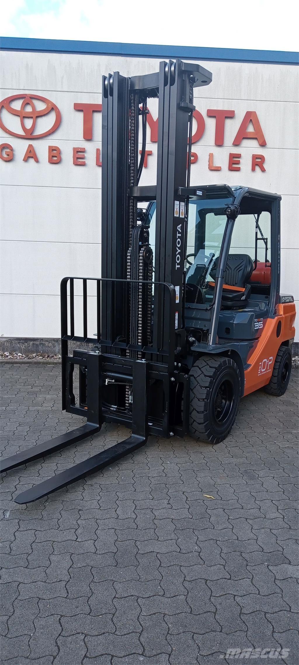 Toyota 02-8FGJF35 LPG gaffeltrucks