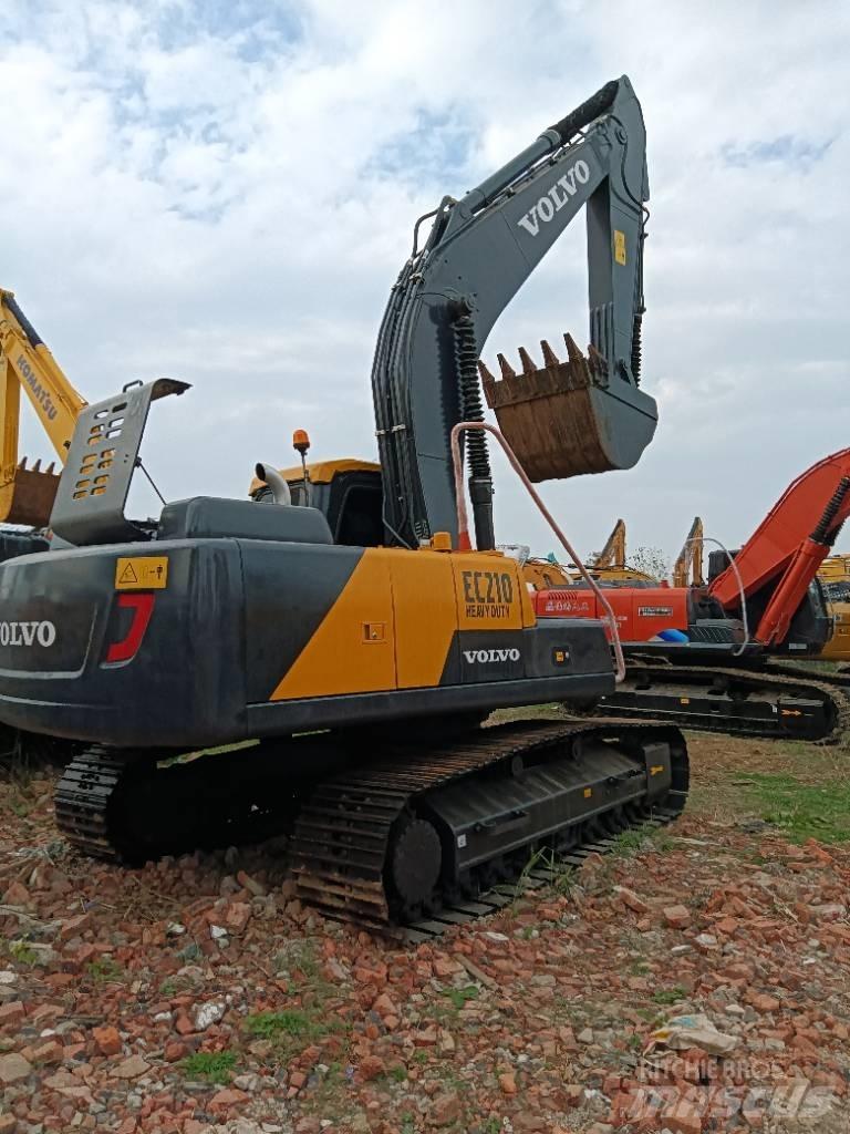 Volvo EC 240 Gravemaskiner på larvebånd