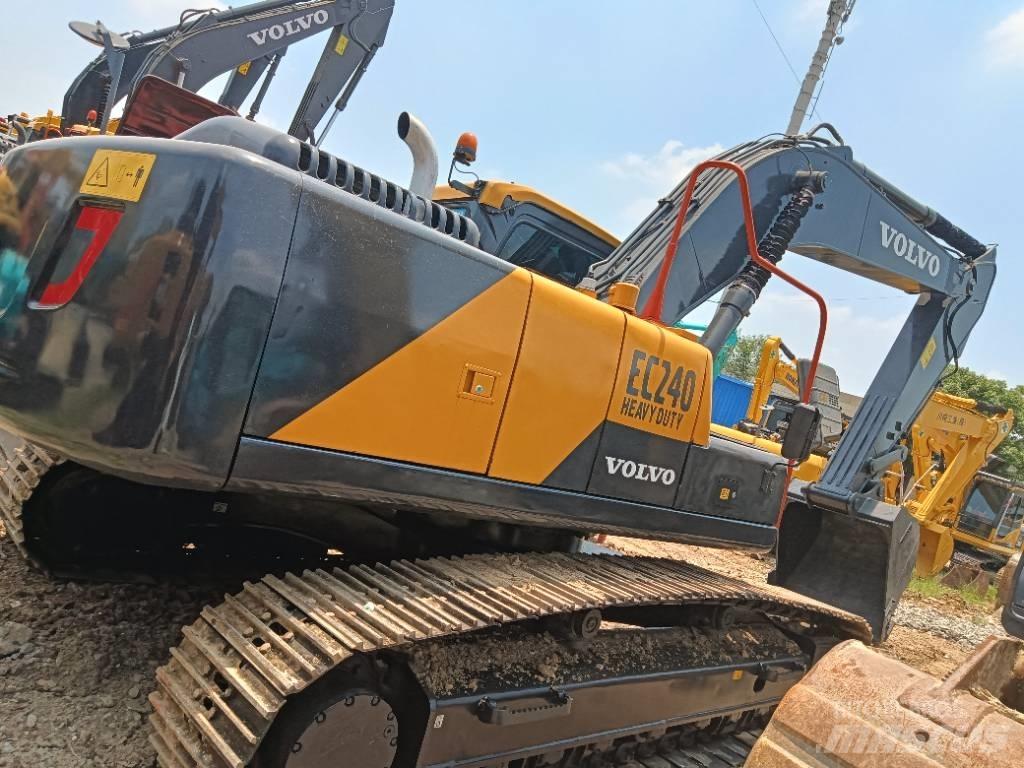Volvo EC 240 Gravemaskiner på larvebånd