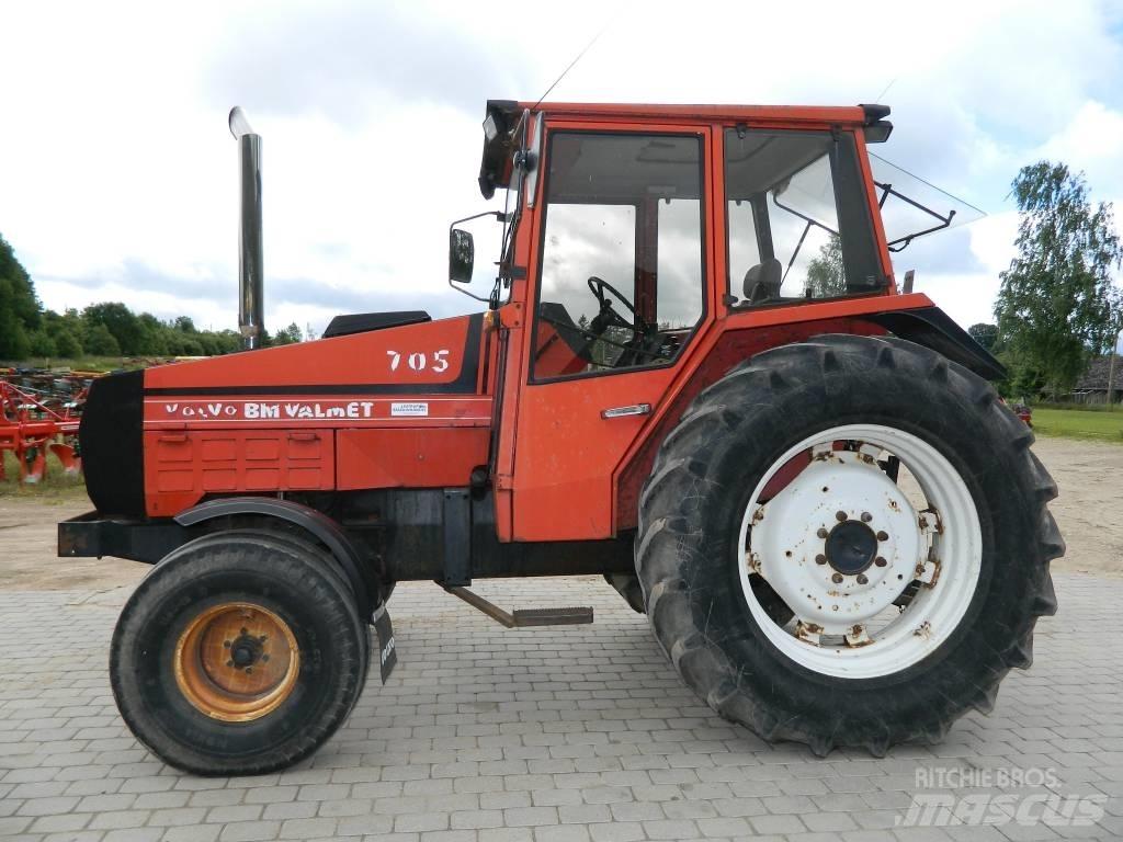 Valmet 705 Traktorer