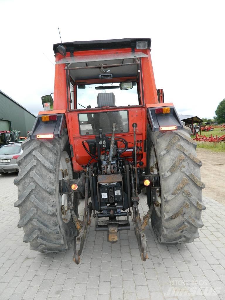Valmet 705 Traktorer