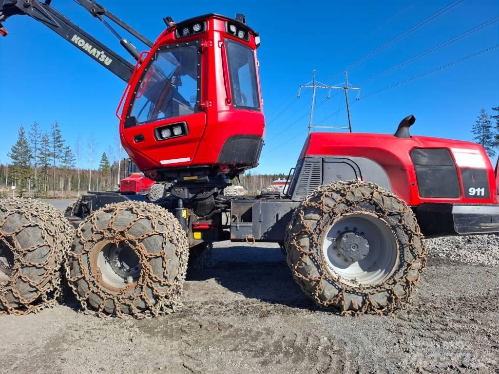 Komatsu 911 Skovningsmaskiner