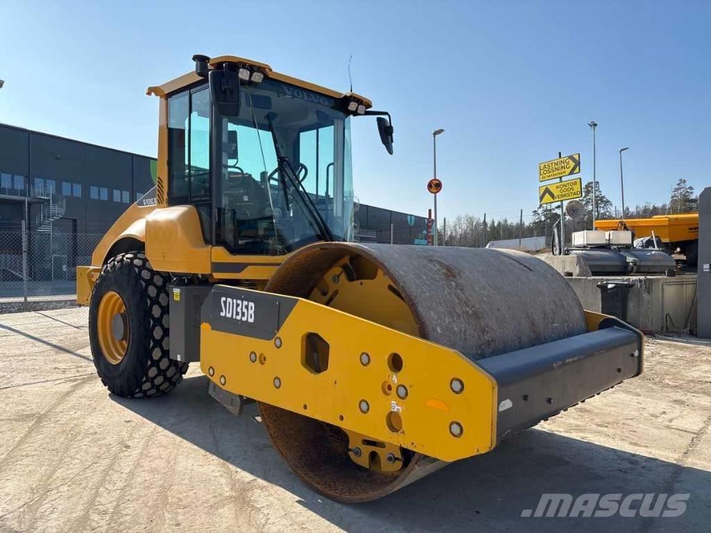 Volvo SD 135 B Enkelt tromle