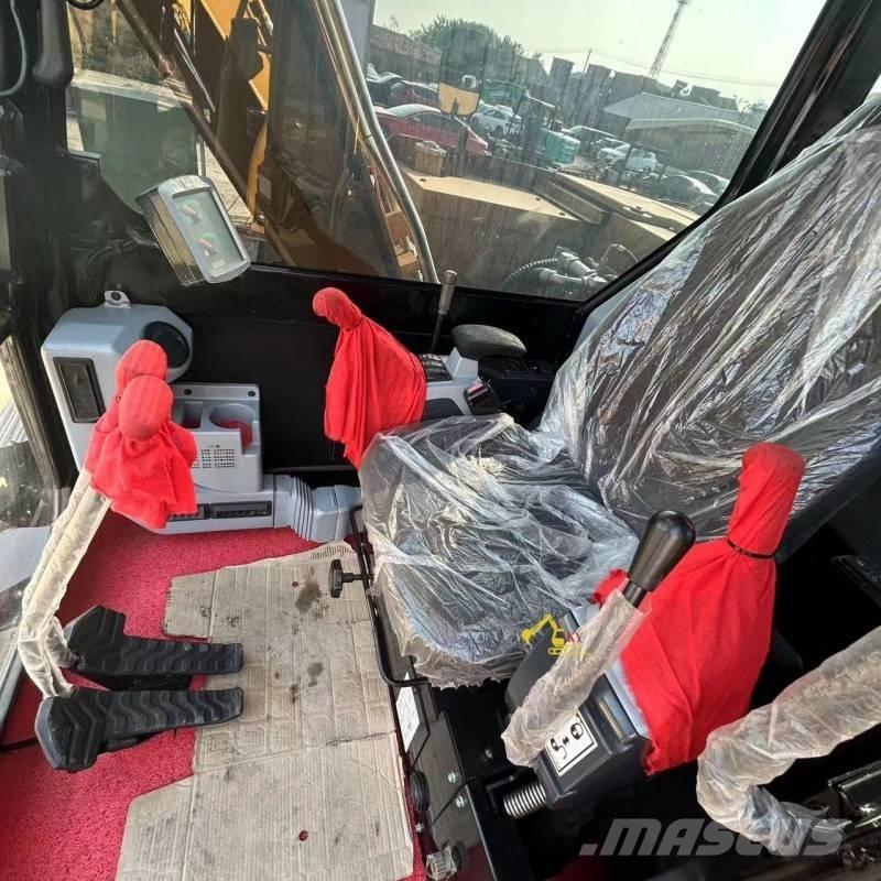 CAT 307E2 Gravemaskiner på larvebånd