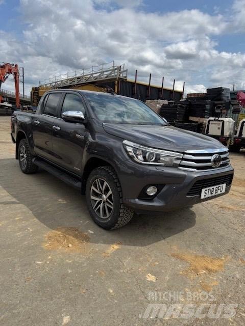 Toyota Hilux Pickup/Sideaflæsning