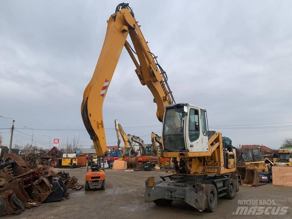 Liebherr A 904 C Gravemaskiner på hjul