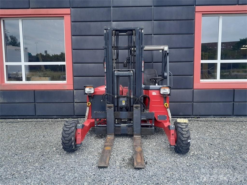 Moffett M4 25.3 Gaffeltrucks - andre
