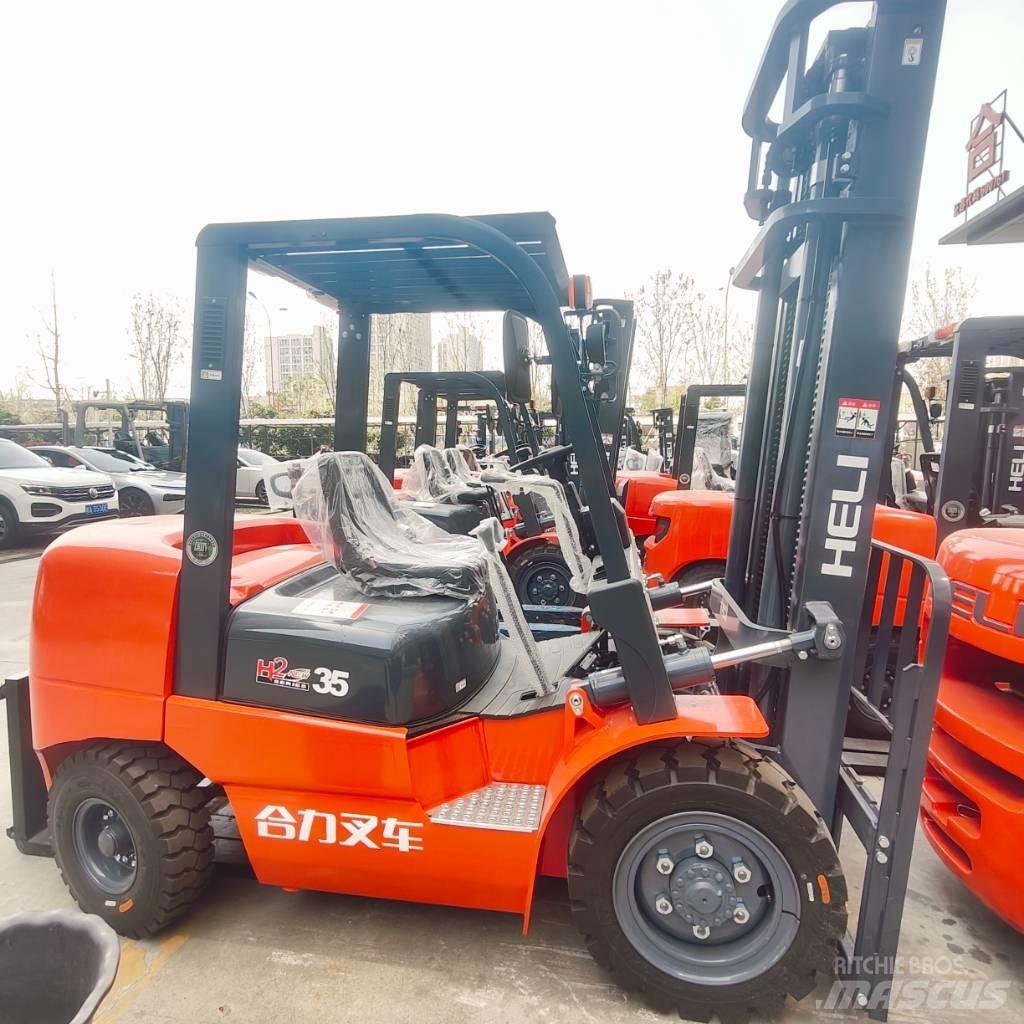 Heli CPC 35-Q26H2 Gaffeltrucks - andre