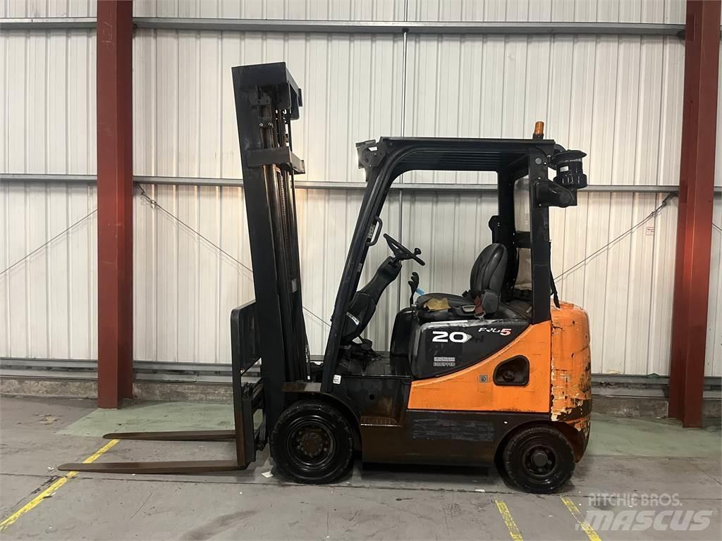 Doosan D20SC-5 Diesel gaffeltrucks