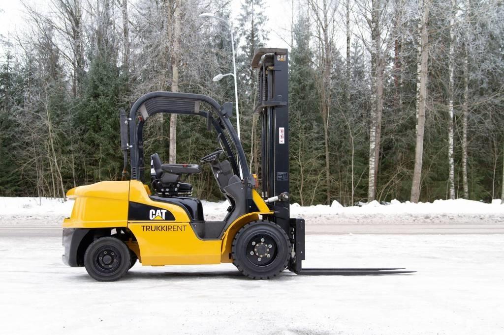 CAT DP 35 N Diesel gaffeltrucks